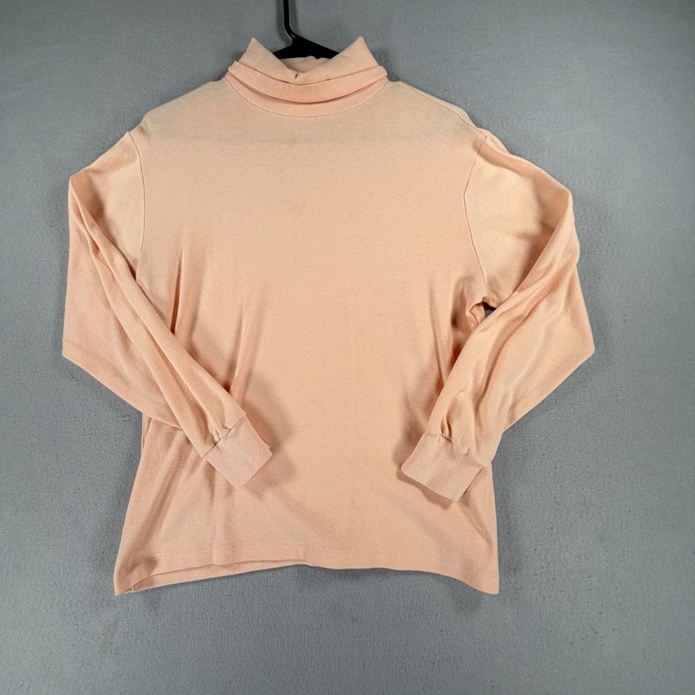 Vintage Woolrich Womens M Peach Turtleneck Sweater Made USA Long Sleeve Knit Top